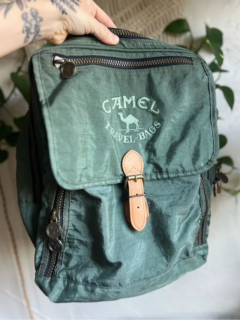 Vintage camel travel